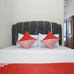 Oyo Life 2874 Berlian Residence