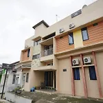 Oyo Life 2874 Berlian Residence