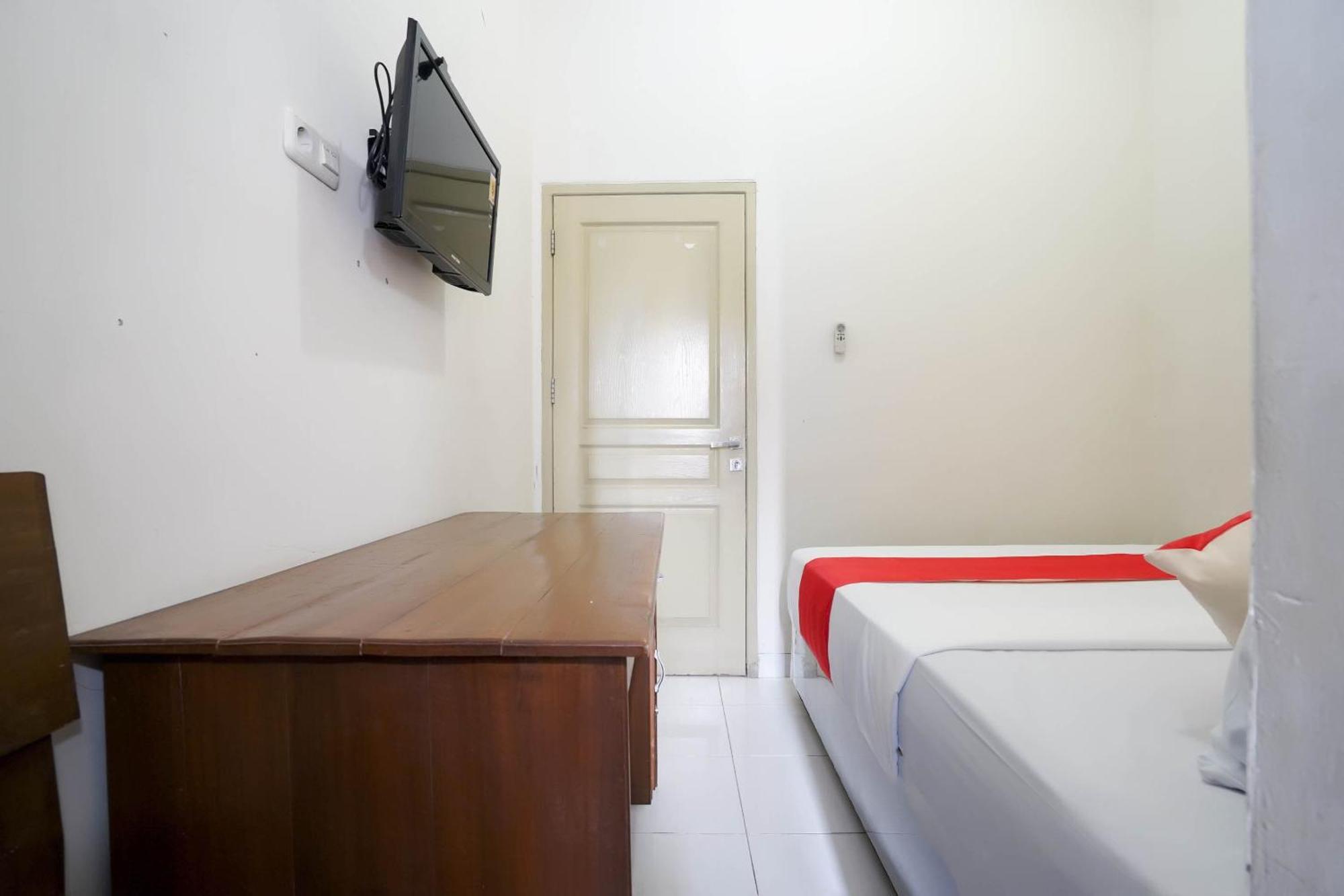 Hotel Oyo Life 2874 Berlian